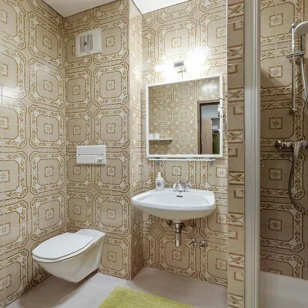 In Near アパート アフリッツ