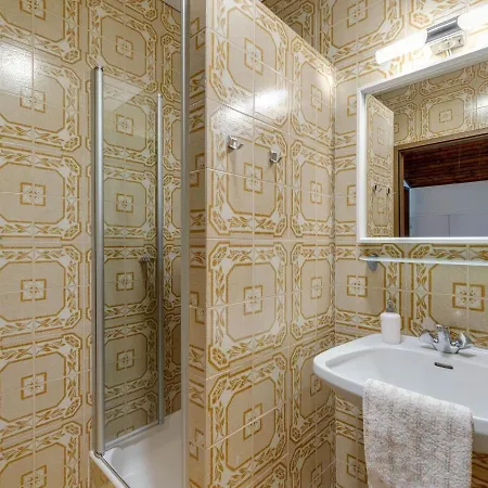 In Near アパート アフリッツ