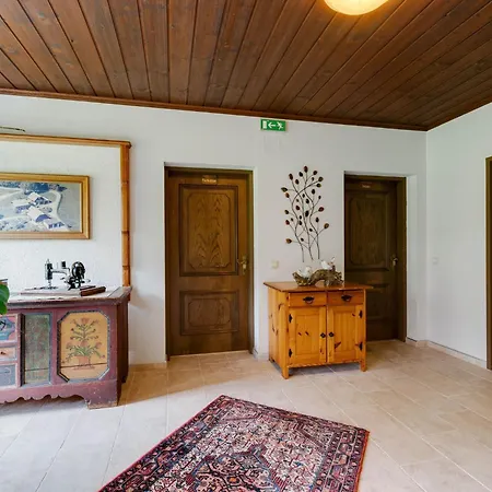 In Near アパート