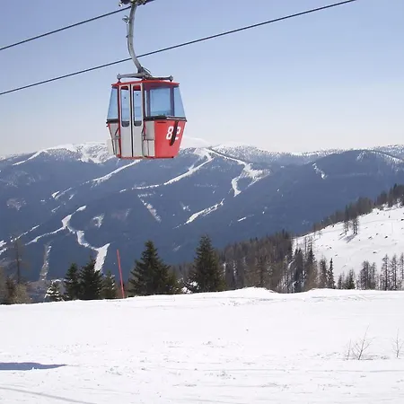 In Near アパート アフリッツ