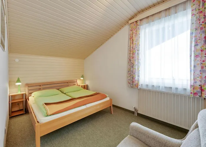 In Near דירה אפריץ